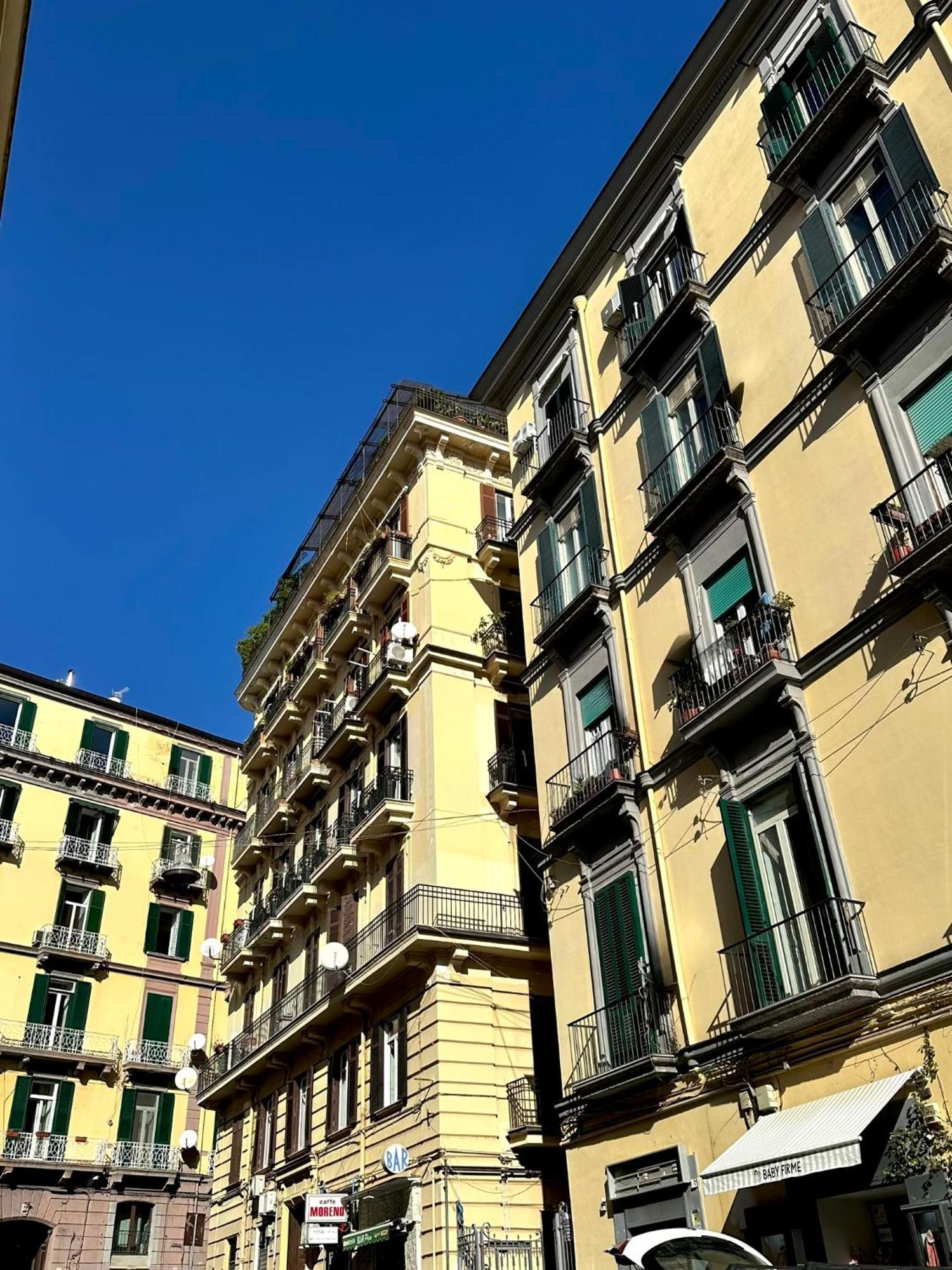 Quatrum Apartment Napoli Eksteriør billede
